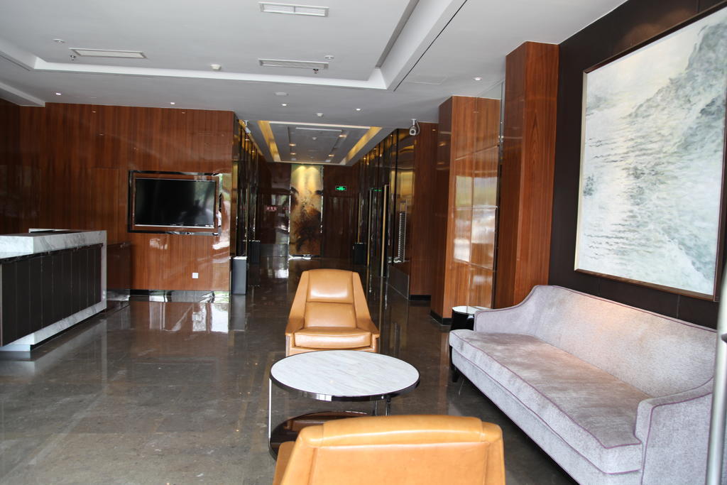 Leisden Hotel Чънду Екстериор снимка